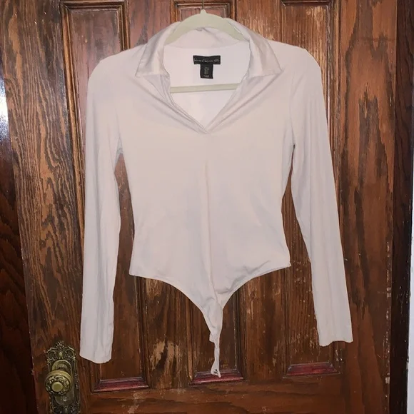 House of Harlow 1960 Collar bodysuit - Picture 3 of 5